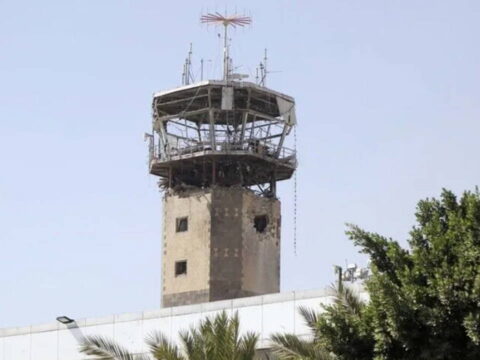 Yemendeki husiler duyurdu suudi arabistanin abha havalimanini balistik fuze ve ihalarla hedef aldik T837JLeT